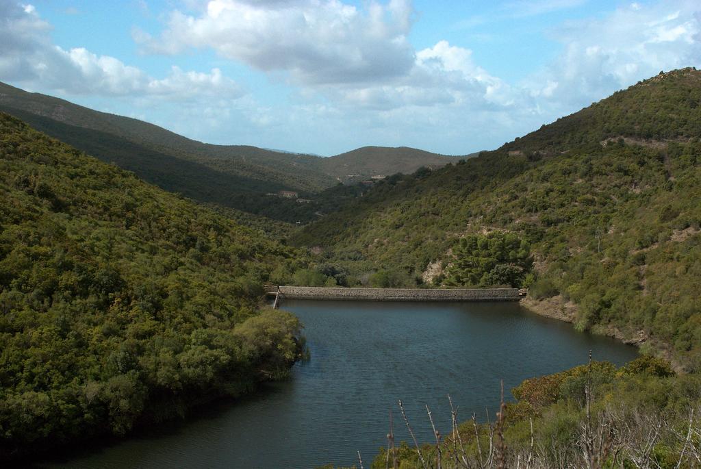 阿勃丝Agriturismo Rocca Su Moru别墅 外观 照片