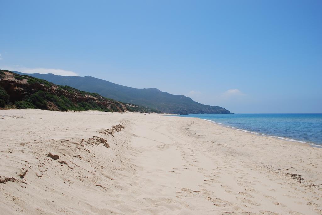 阿勃丝Agriturismo Rocca Su Moru别墅 外观 照片