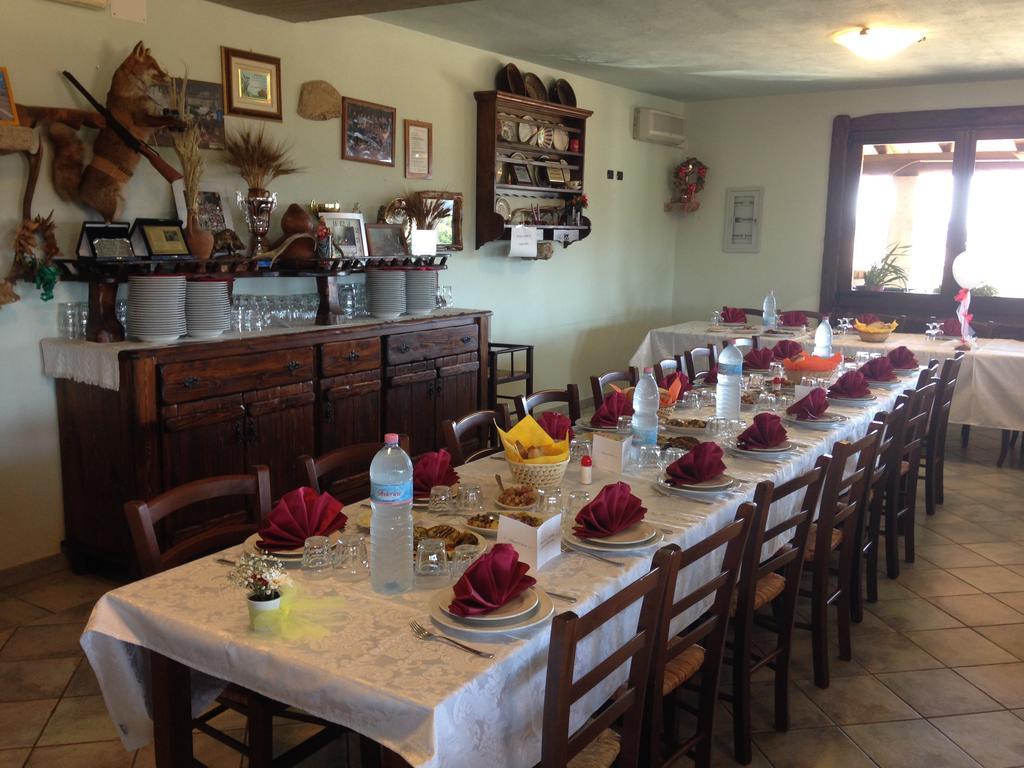 阿勃丝Agriturismo Rocca Su Moru别墅 外观 照片