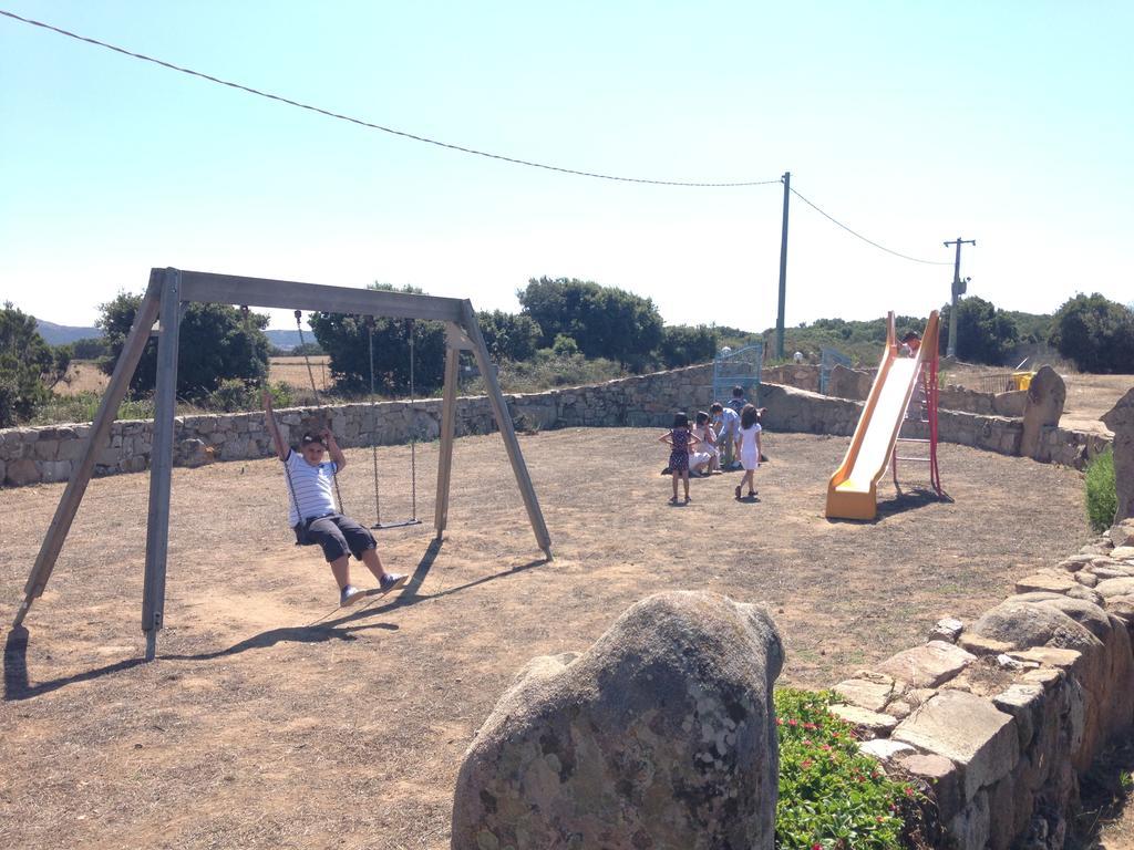 阿勃丝Agriturismo Rocca Su Moru别墅 外观 照片